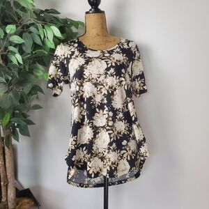 New Lularoe Morgan Rose Floral Cream and Black Short Sleeve Shirt Small